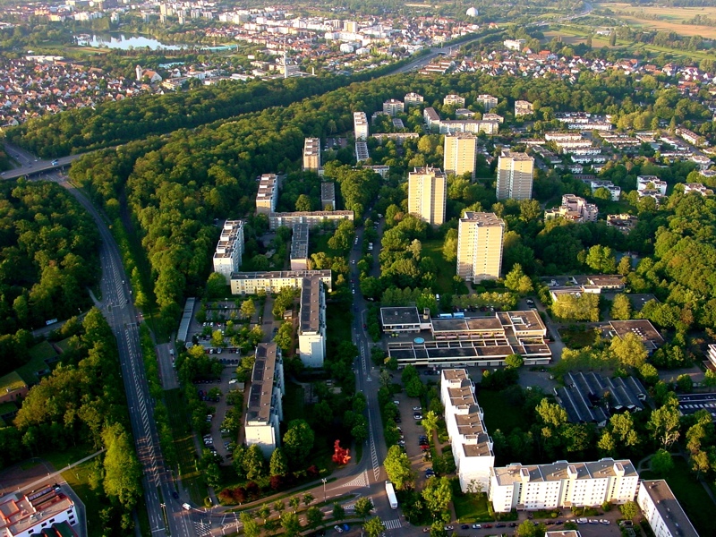 Luftbild von Freiburg Landwasser fotografiert aus dem Ballon