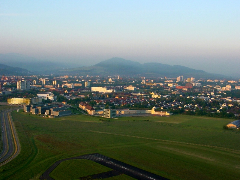 Blick vom Freiburger Flugplatz Richtung Südwesten