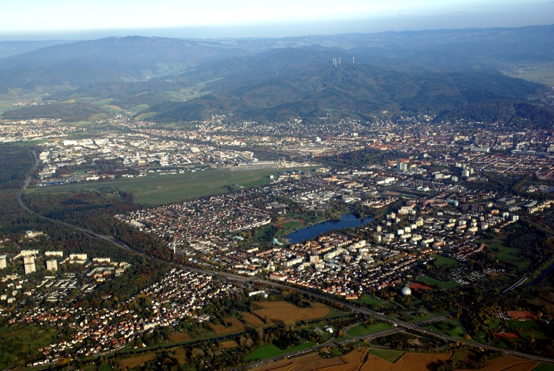 Freiburg mit Rosskopf und Kandel