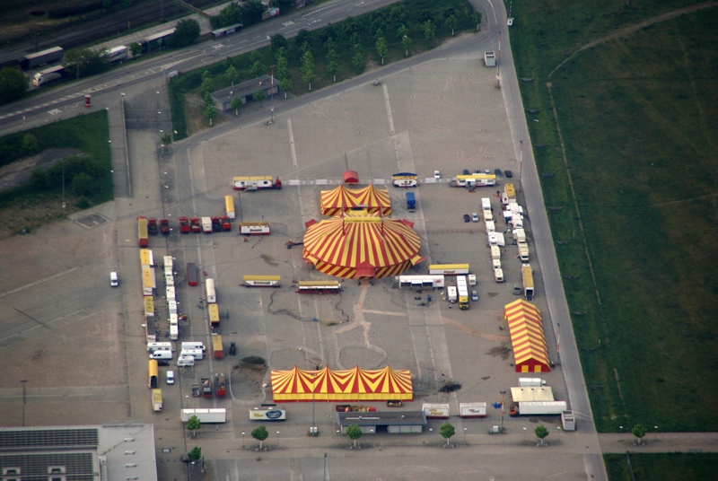 Zirkus auf dem Freiburger Messegelände 2011
